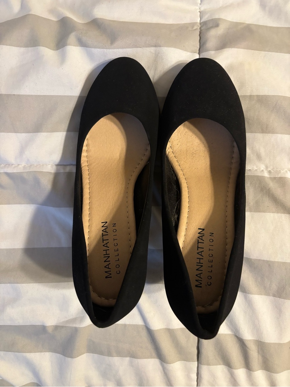 Manhattan Collection 2” Black Heels - Picture 2 of 6